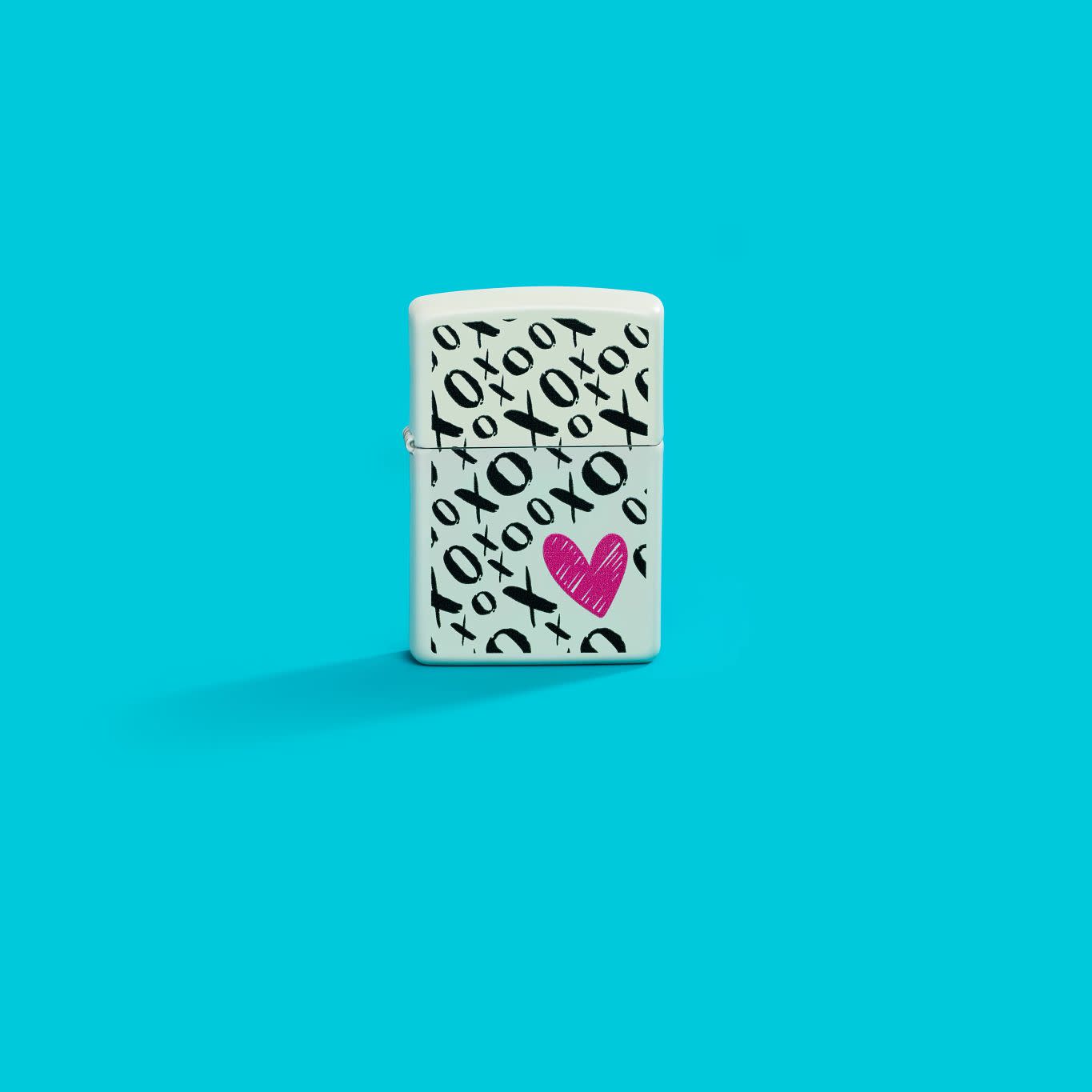 Hugs and Kisses Design